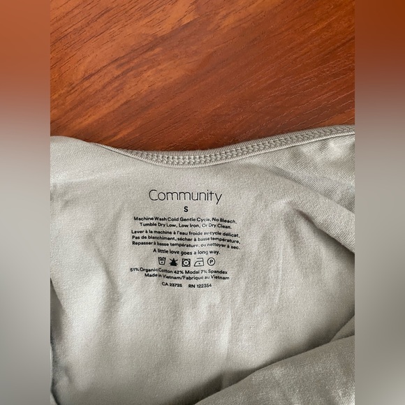 ARITZIA BODYSUIT (backless) - Picture 4 of 4